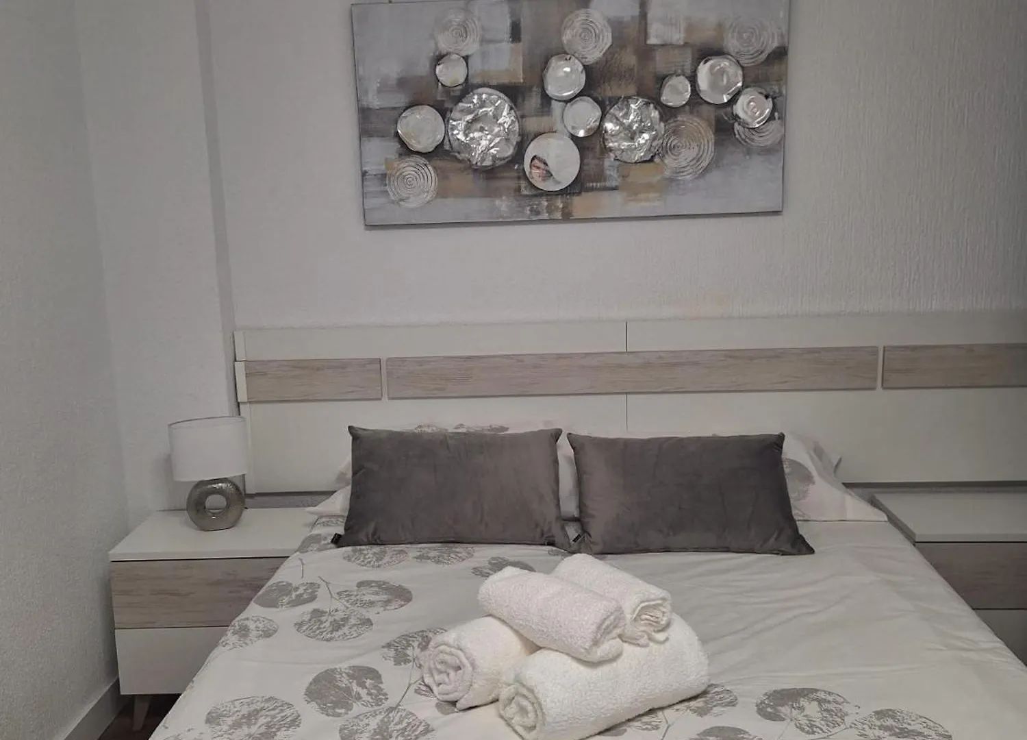 Moderno Y Nuevo Piso Huelva Apartment